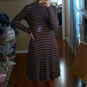 Long sleeve burgundy,navy blue,white dress s/m